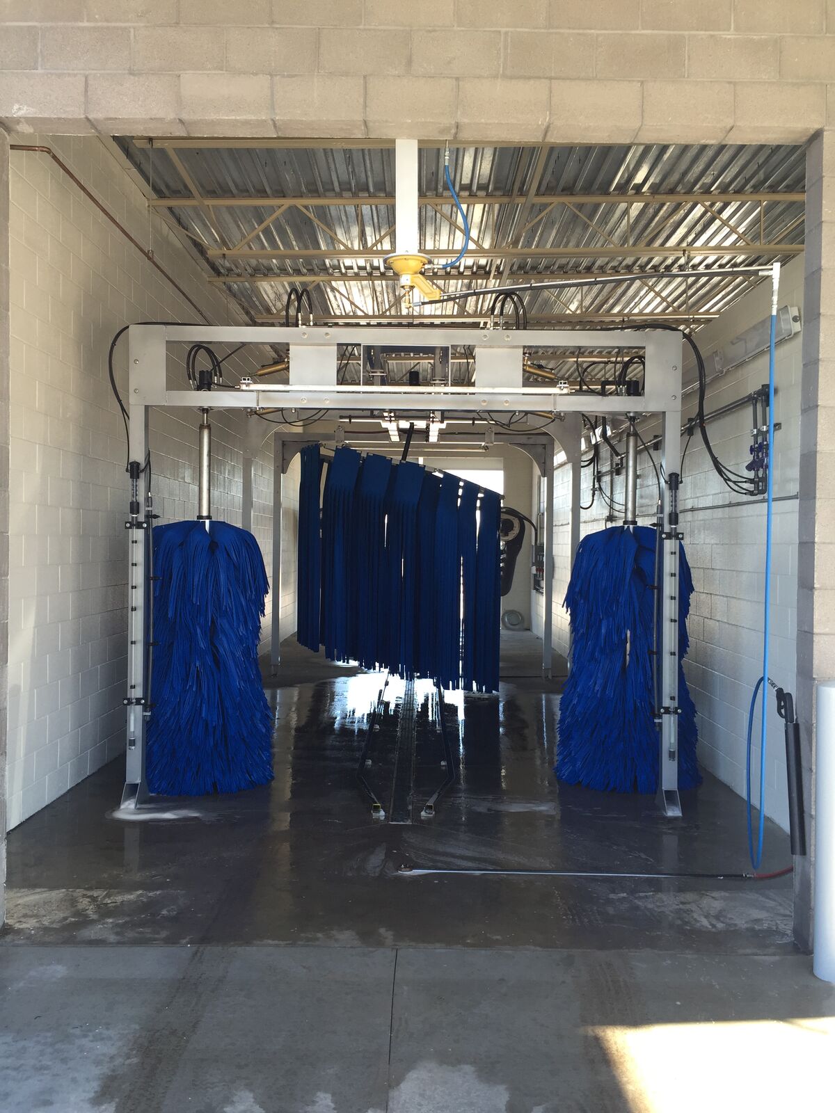 AutoMate drive-thru wash system